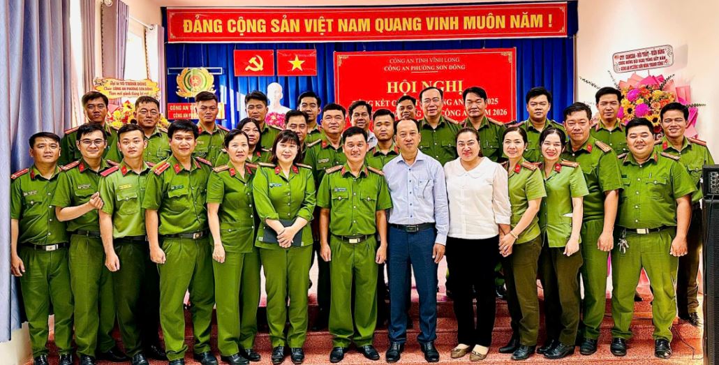 Công an phường Sơn Đông tổ chức  Hội nghị tổng kết công tác công an 2025 và triển khai nhiệm vụ công tác 2026