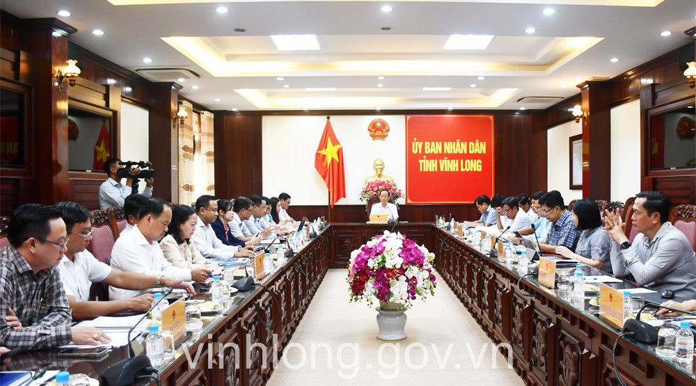 Phó Chủ tịch UBND tỉnh Nguyễn Trúc Sơn làm việc các phường về tình hình phát triển kinh tế, xã hội tháng 4 và 4 tháng đầu năm 2026